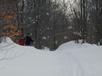 Vittoria and Amelia skiing.