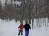 Vittoria and Amelia skiing.