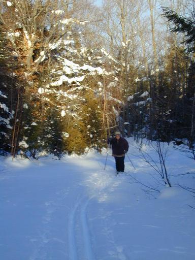 Jon skiing.