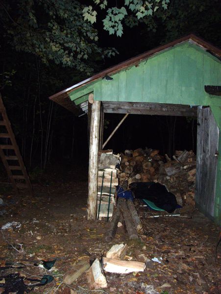 Wood shed at night (where I slept the last night).