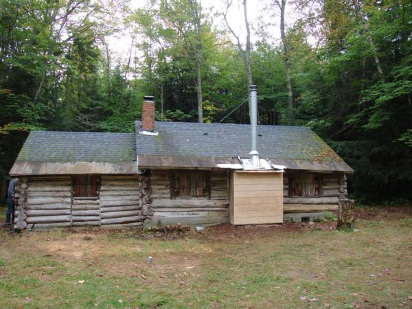 Cabin with the new smoke stack in place.