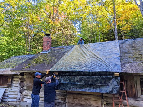 Temporary cover for the roof.